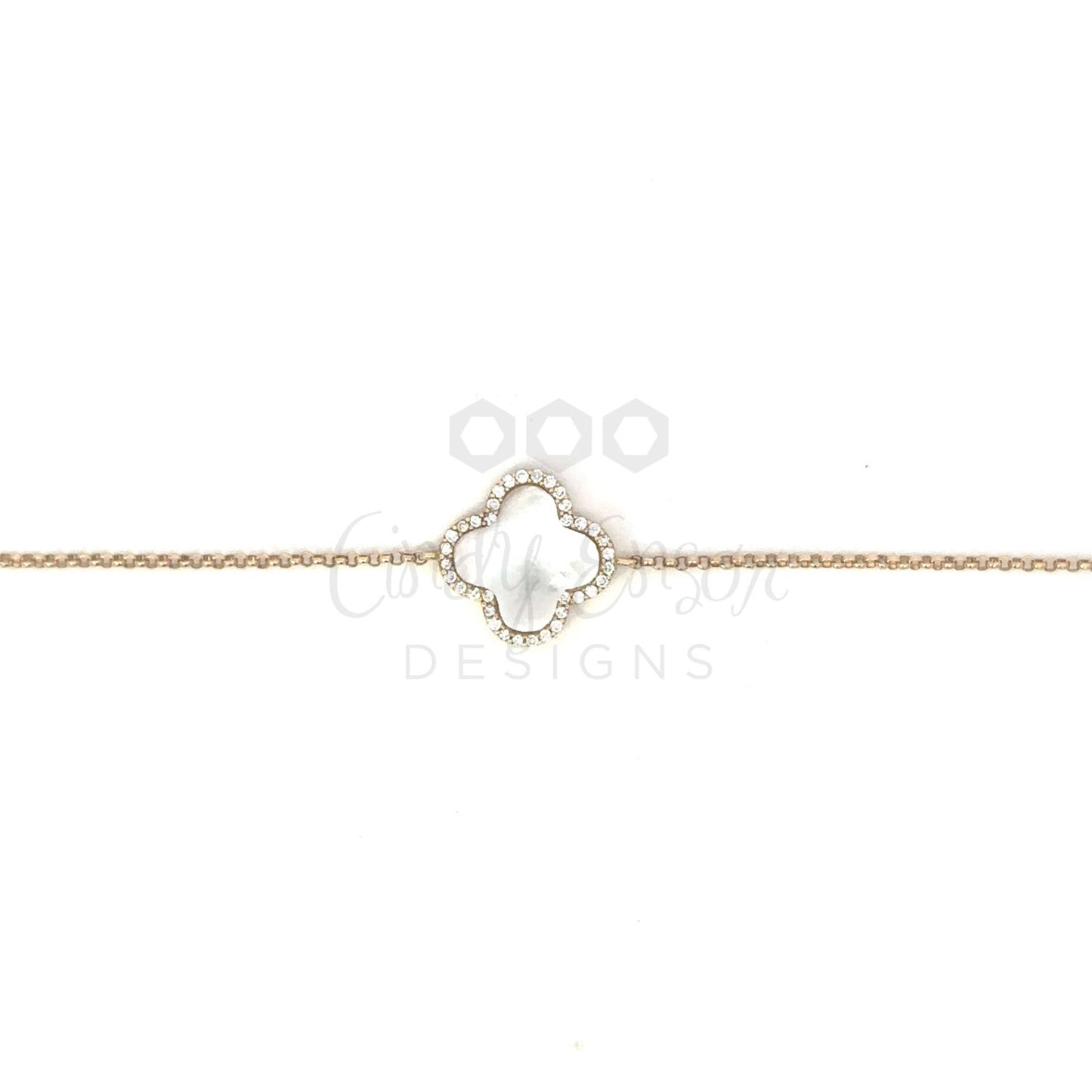 Single Clover Chain Bracelet with Pave Diamond Border