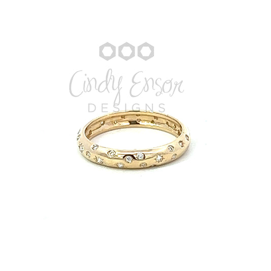 Yellow Gold Dome Band with Multi Diamonds