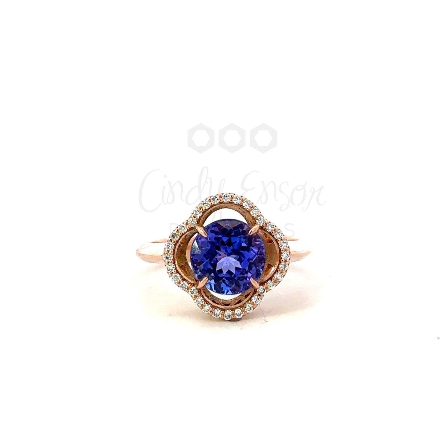 Round Tanzanite Ring with Pave Clover Border