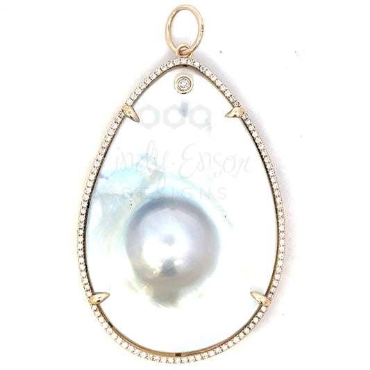 Mabe Pearl Pendant with Yellow Gold Pave Diamond Border