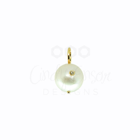 Freshwater Pearl Pendant with Bezeled Diamond Accent