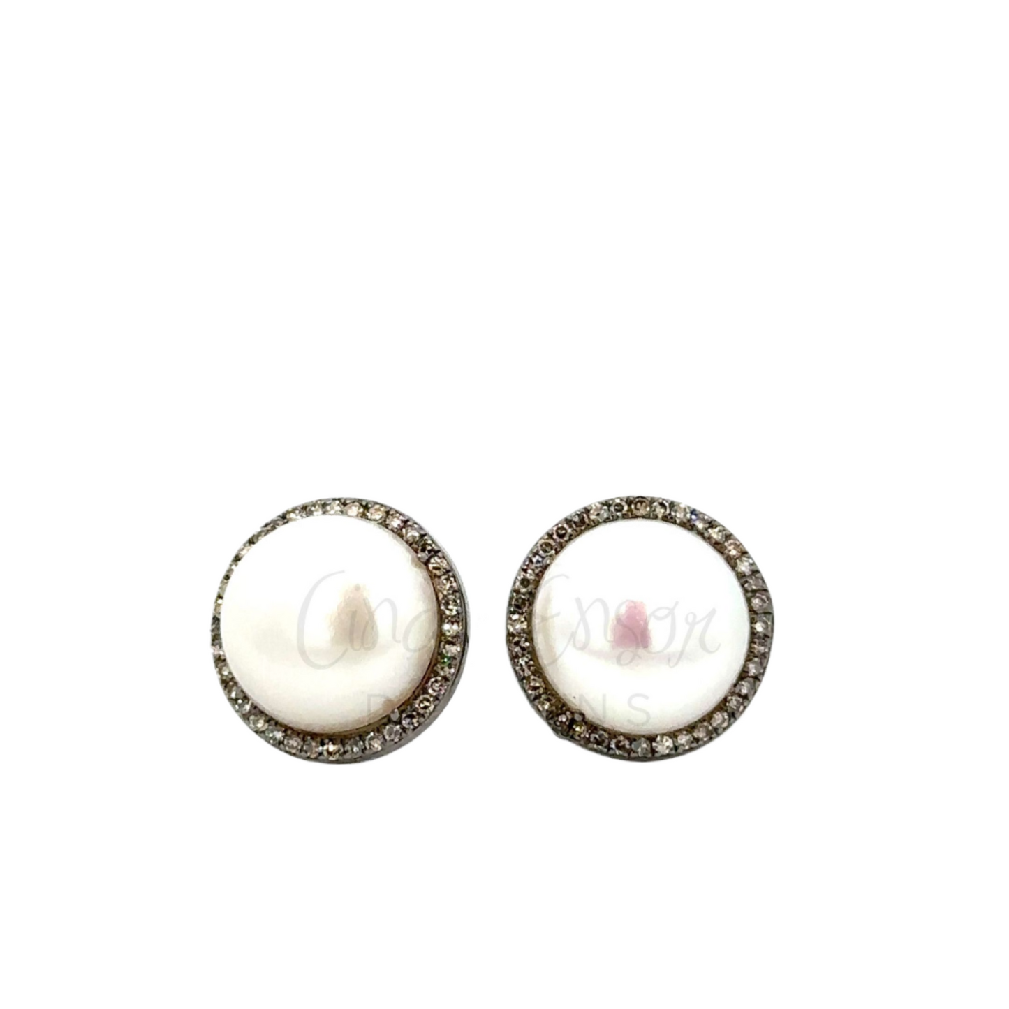 Button Pearl Earring with Pave Border