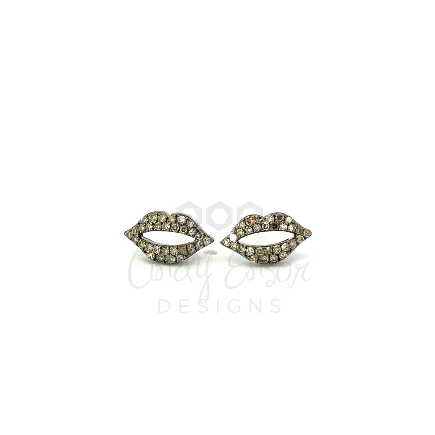 Pave Diamond Lip Stud Earring