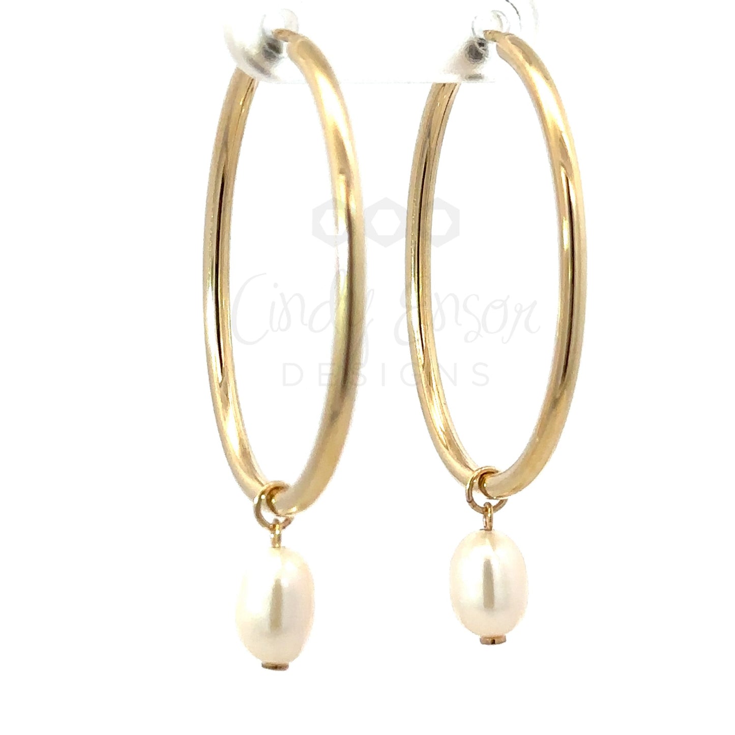 Yellow Gold Oval Continuous Hoop Earring with Pearl Drop