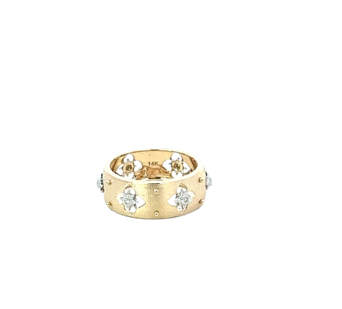 Brushed Yellow Gold Band with Clover Diamond Accent